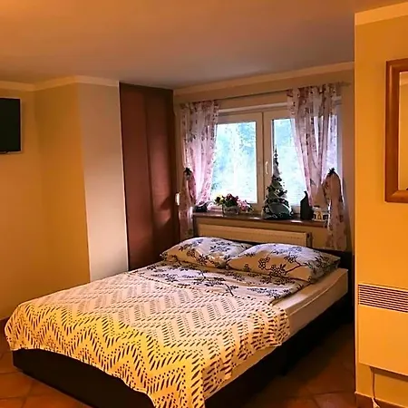 Szálloda Lesny Dwor *
